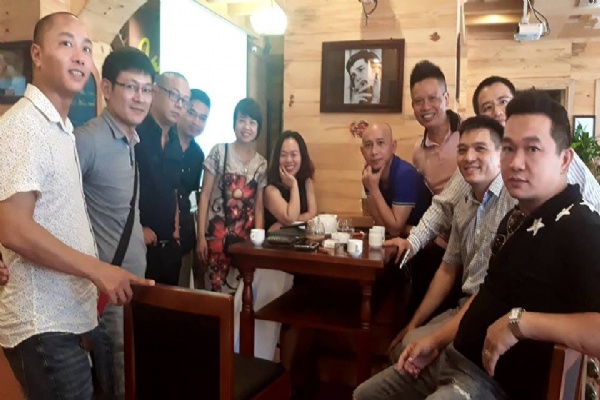 Định hướng tư tưởng về Sales Dogs